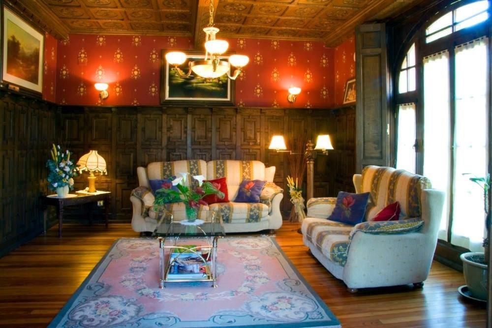 Hotel Palacete Real Villamayor  Esterno foto