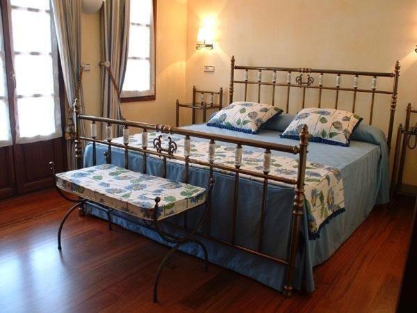 Hotel Palacete Real Villamayor  Esterno foto