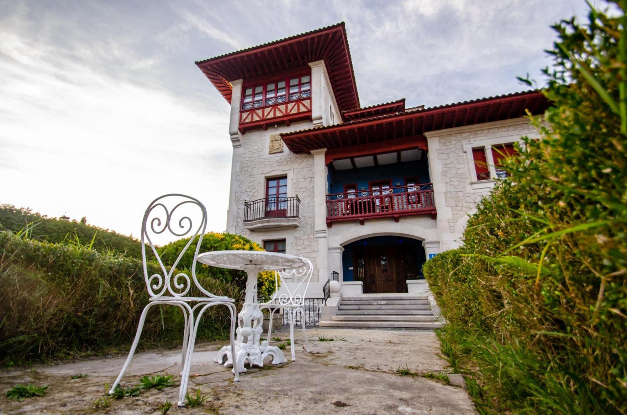 Hotel Palacete Real Villamayor  Esterno foto